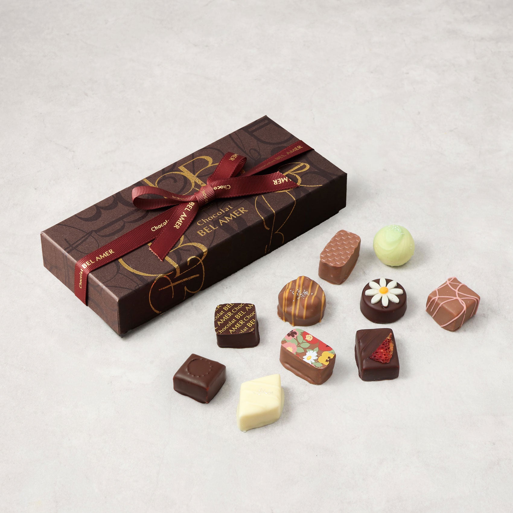 ショコラギフト 10個入 チョコレート ボンボンショコラ リボン掛け